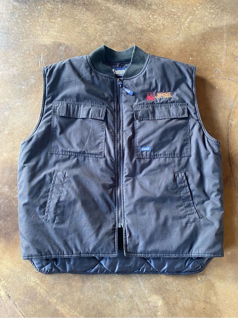 VTG Hammill Canada Black Utility Work Vest Wal-Kat Lift Truck